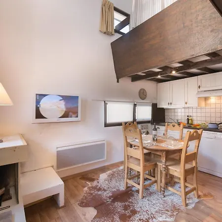 Appartement Sainte-foy-l'argentiere Sleeps 3 T607782